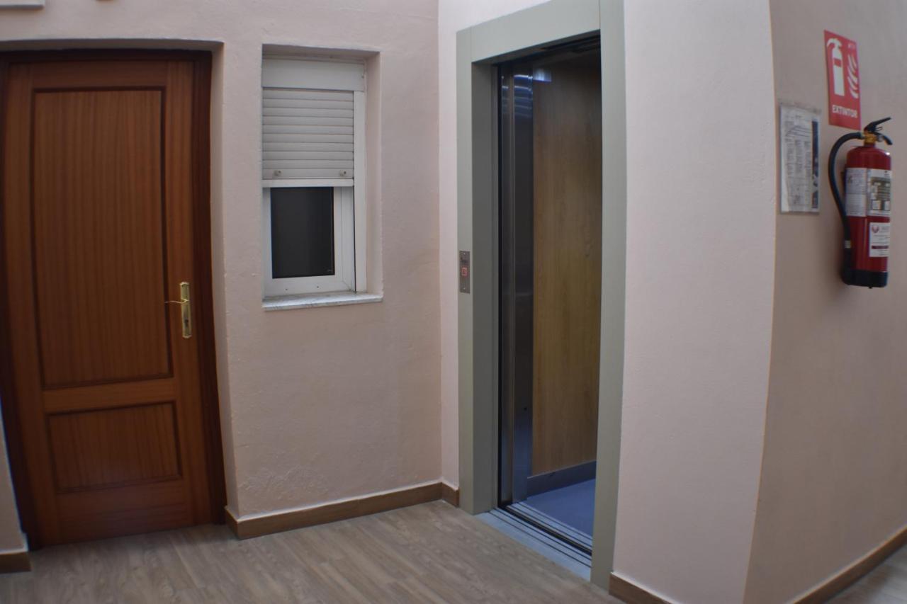 Hostal Alamare Sevilla Exterior foto